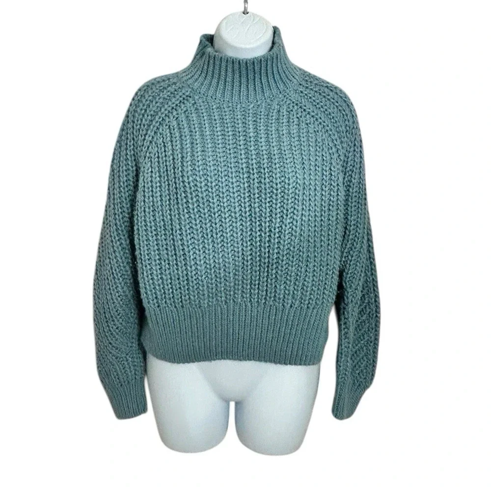 H&M Chunky Turtleneck Sweater Sz Small Aqua Green Thick Warm Long-Sleeve